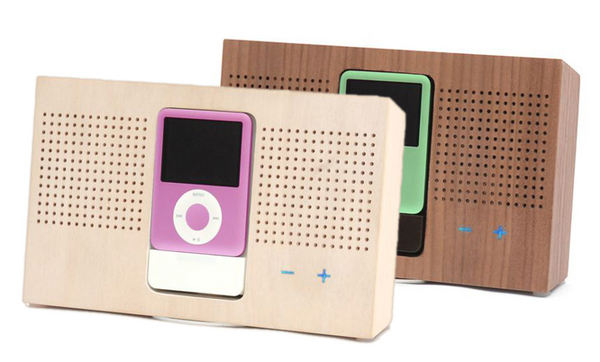 marubeni-wooden-ipod_dock