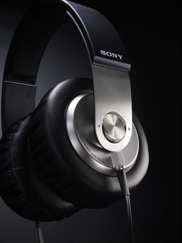 SONY MDR-XB700 headphones