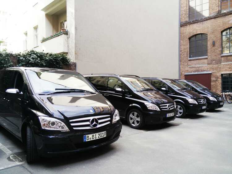 Blacklane lined up Vans
